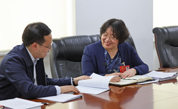 https://img-xhpfm.xinhuaxmt.com/News/202503/XxjdlsC007015_20250311_CBMFN0A002.JPG?x-oss-process=image/resize,w_1000/auto-orient,1/quality,Q_80